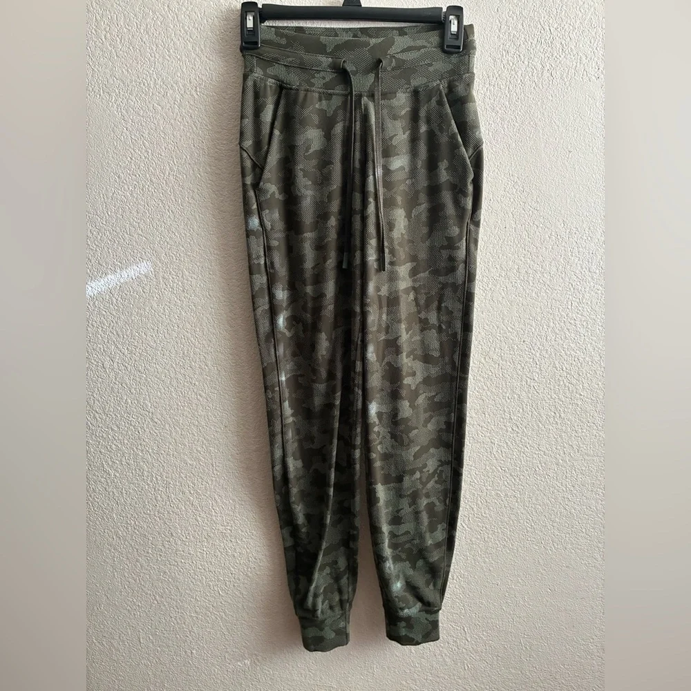 Lululemon Ready to Rulu Jogger 29” Heritage Camo Dark Olive Green Twill 2